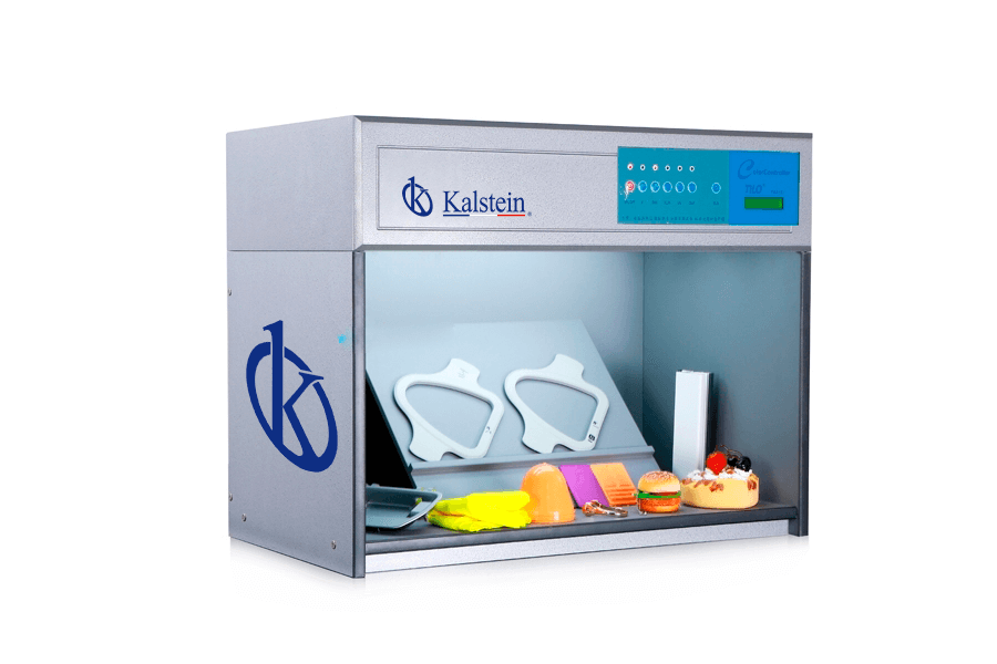Practical Use of the Color Light Box YR05526 in Laboratories