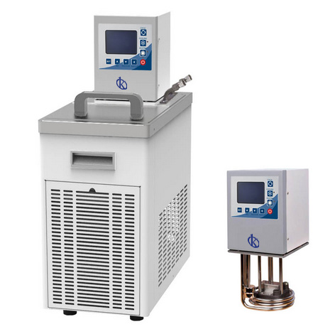 Chillers, a water bath and a circulation bath