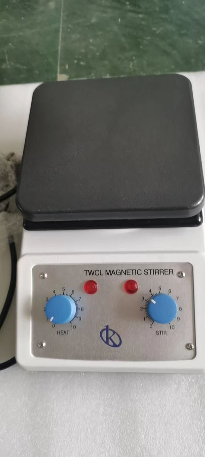 What is a laboratory magnetic stirrer?