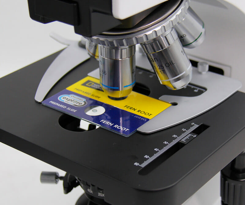 Microscope binoculaire de laboratoire biologique YR05789 – YR05790 – 5